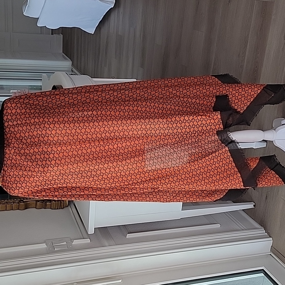NWT Michael Kors Wrap/Scarf in Orange, Brown and Black Chain Link Pattern.